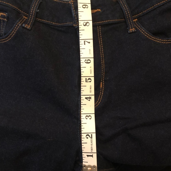 Old Navy Dark Skinny jeans - Picture 4 of 6